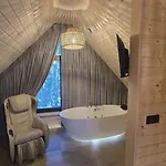 Dadaj Chill 2 Nad Jeziorem, Wanna Jakuzzi, Fotel Masujacy Holiday home *